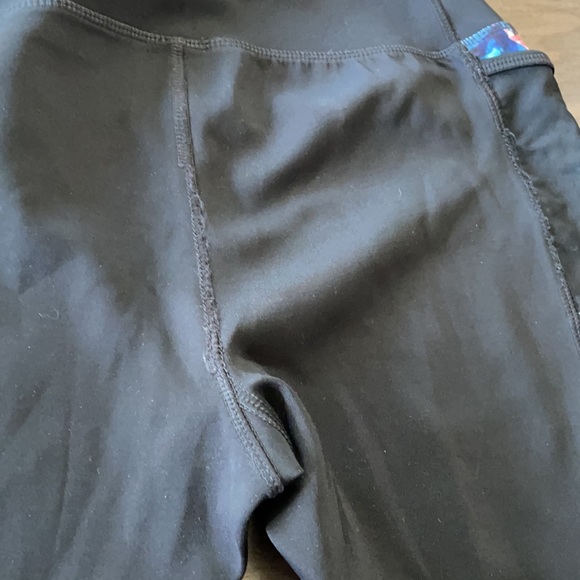 Hyba multicoloured & mesh capris - Picture 6 of 6